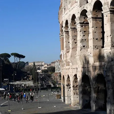 Colosseo Laterano 85 - And * 罗马