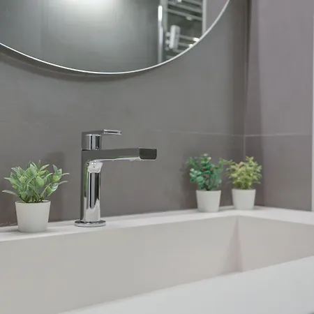 Colosseo Laterano 85 - And